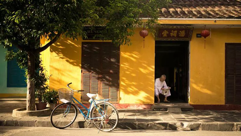 Bộ Y Tế Ra Tay: Ngăn Chặn Hàng Giả, Bảo Vệ Sức Khỏe Người Việt Từ Gốc Rễ