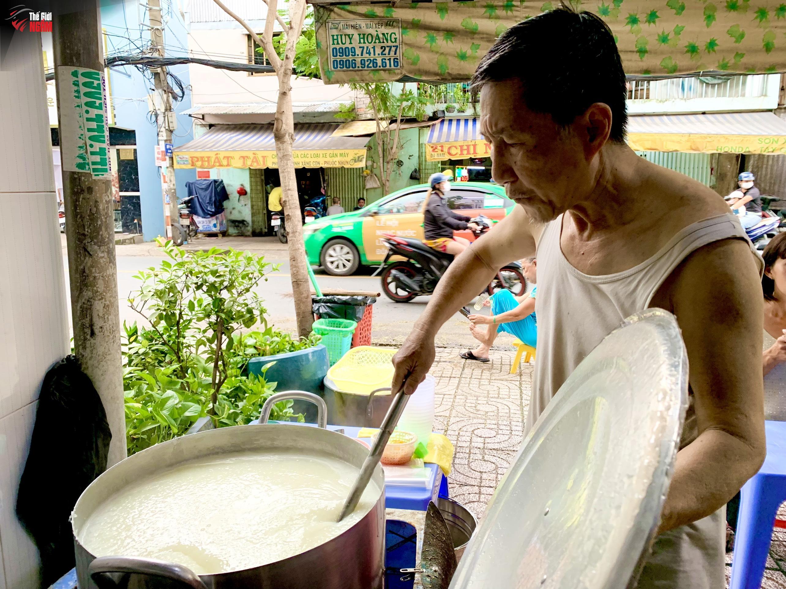 Đánh Giá Của Khách Hàng Về Cháo Trắng Tại Quán