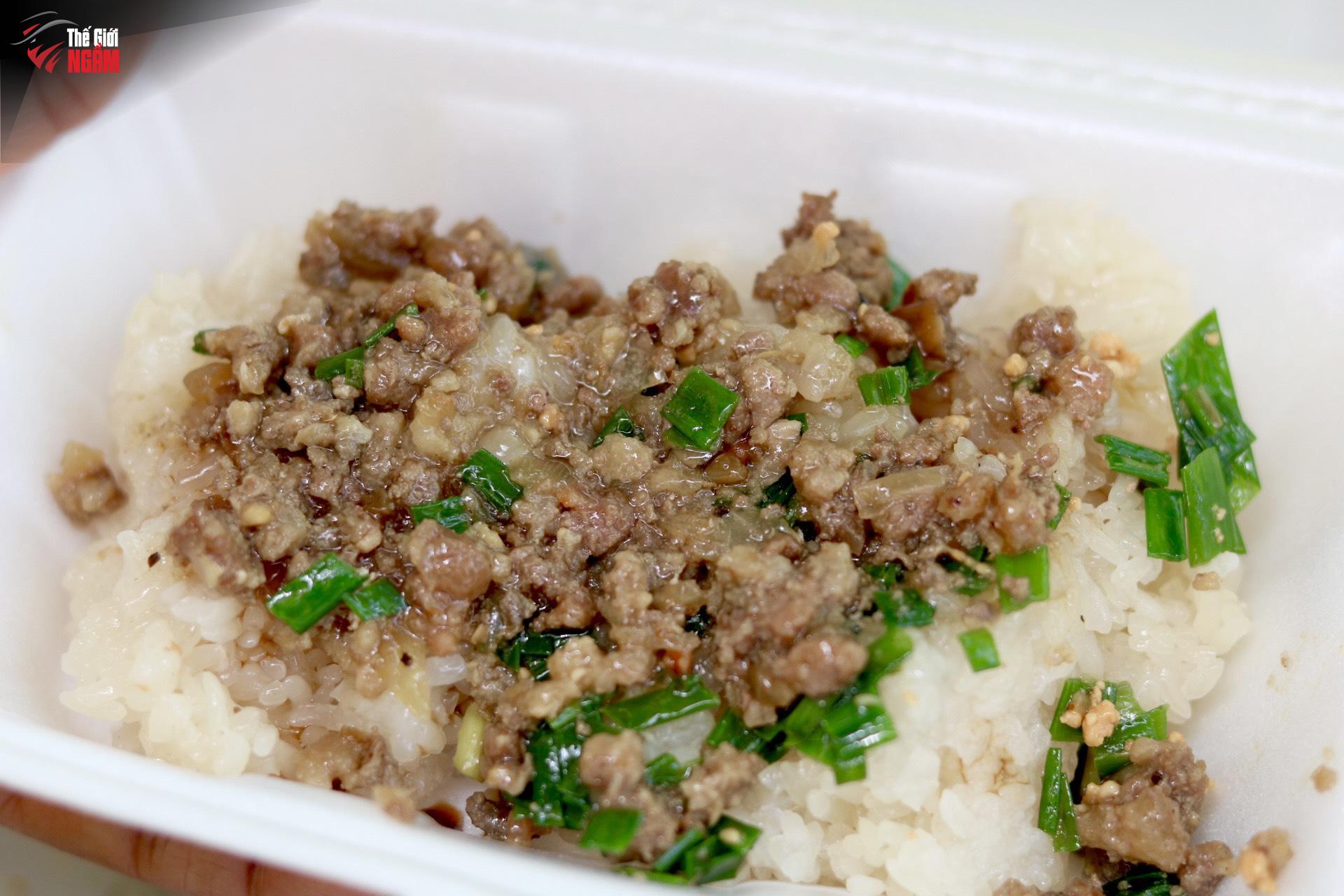 Những Khách Hàng Trung Thành Và Câu Chuyện Đằng Sau