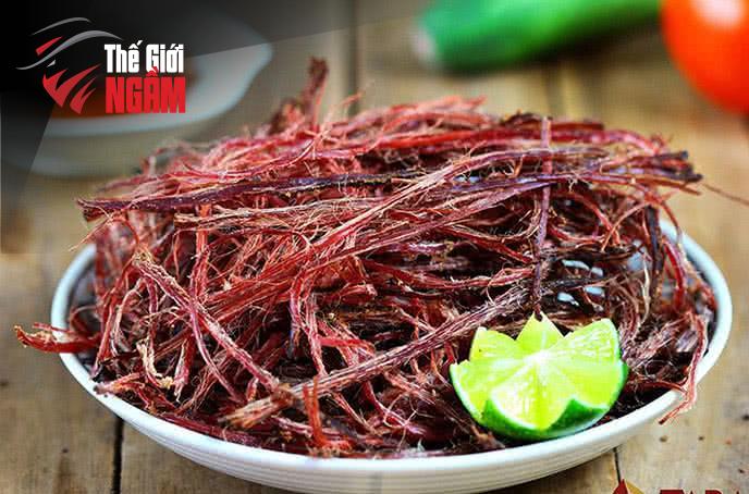 2. Đặc Sản Lai Châu: Khám Phá Ẩm Thực Dân Tộc Thái