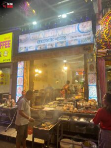 Dù nằm trong trung tâm quận 1, giá cả vẫn hợp lý, phục vụ nhanh và dễ chịu