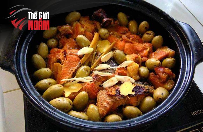 Bánh Nẳng: Món Quà Quý Giá Đến Từ Làng Dòng Đất Tổ